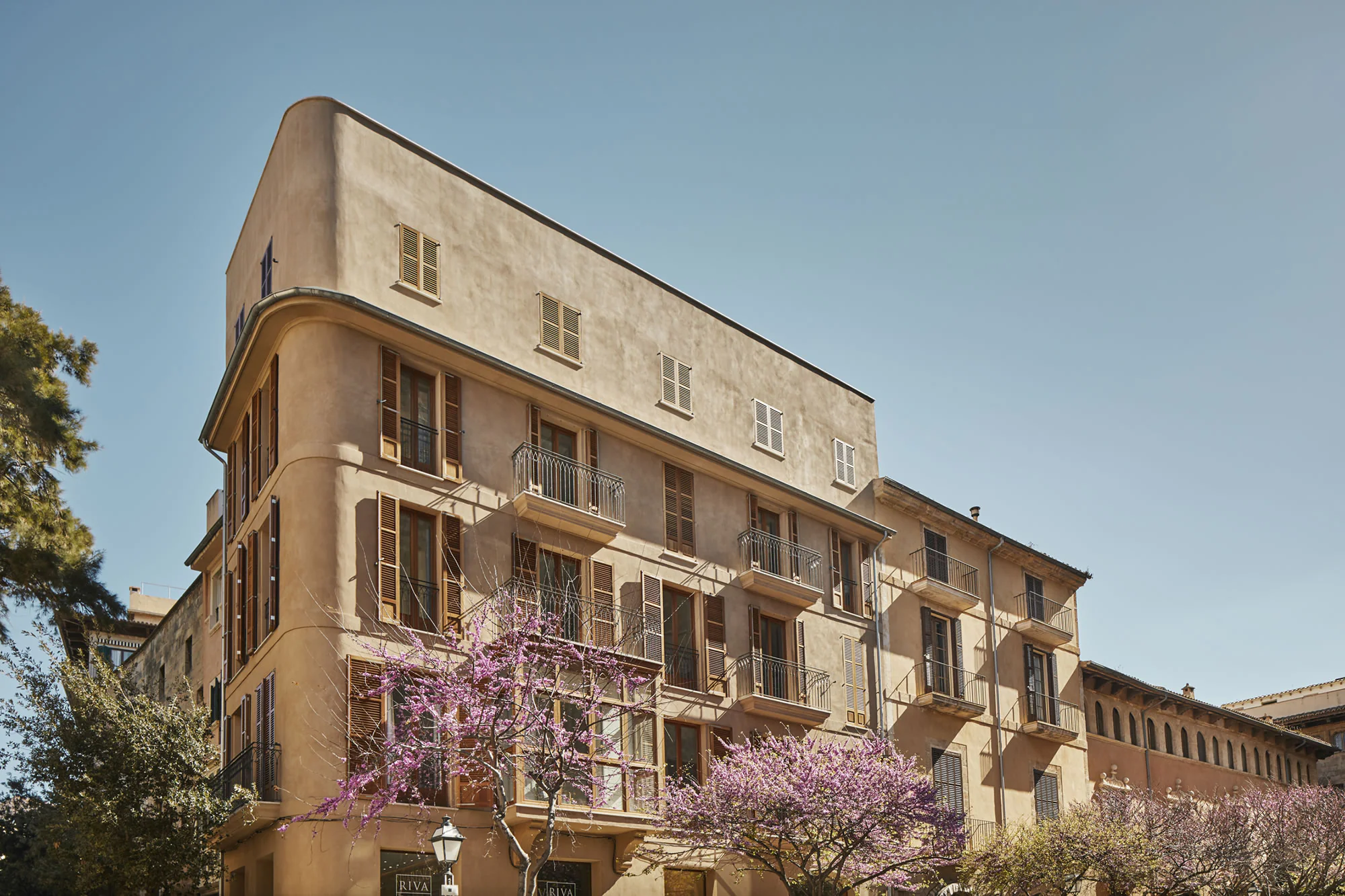 Vila d’Amunt Building